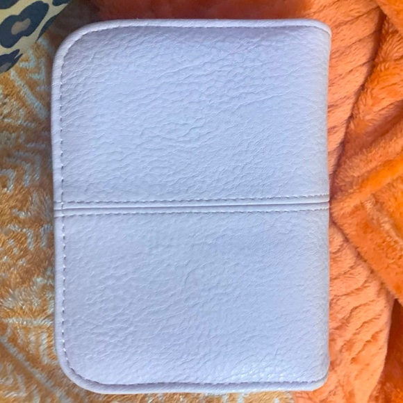 STEVE MADDEN WALLET - Picture 3 of 6